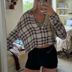 Light weight long sleeve flannel crop top